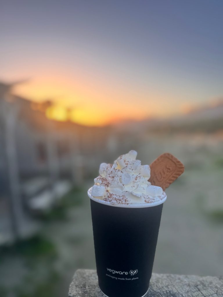 Takeaway_hot_choc-min